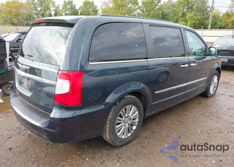 2013 Chrysler Town & Country Touring-L z USA, uszkodzony, nr VIN 2C4RC1CG8DR684708